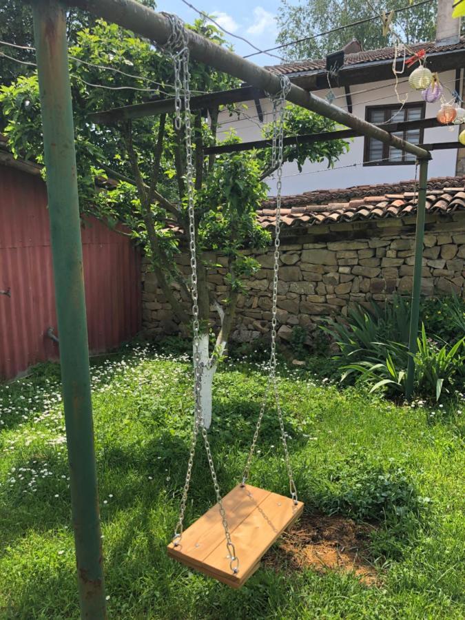 Къща За Гости Апартамент За Гости Рай С Арбанаси До Гр Велико Търново Ngoại thất bức ảnh